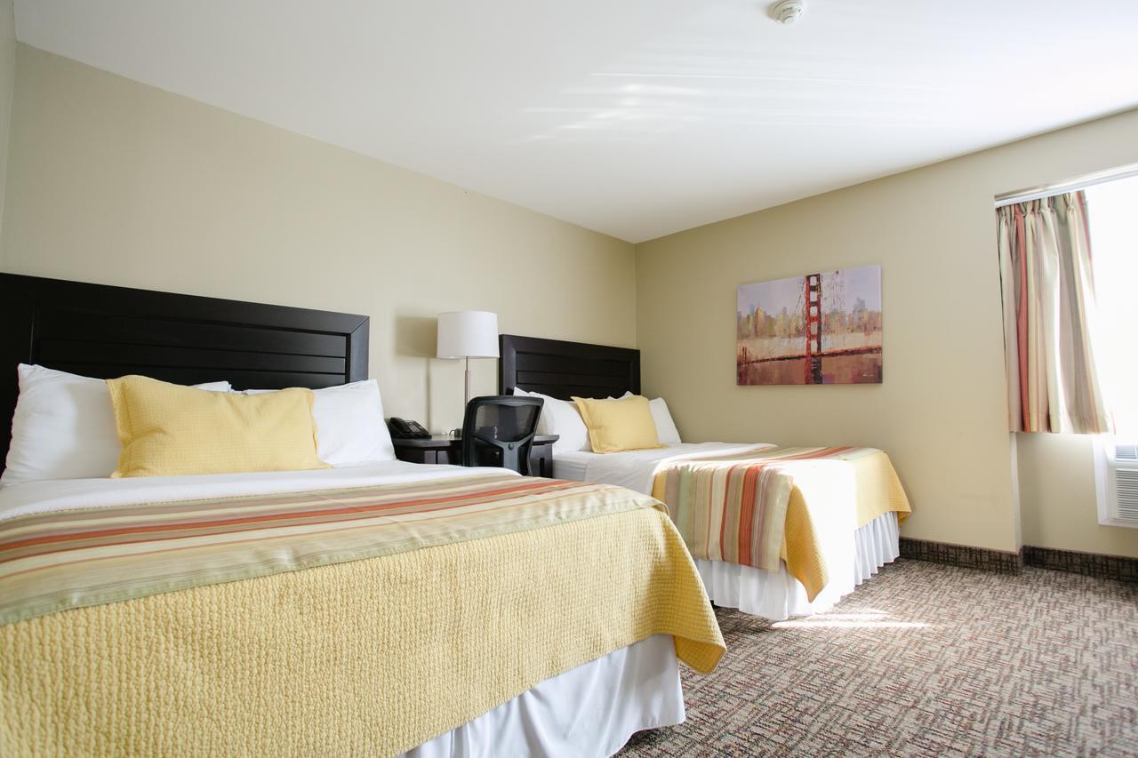 Hotel The Sleepy Owl Fort Frances Exterior foto